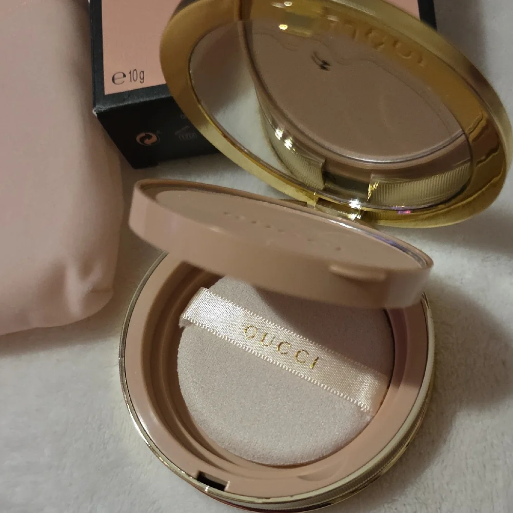 NEW~GUCCI Poudre De Beauté ~Mat Naturel 02 Beauty Setting Powder